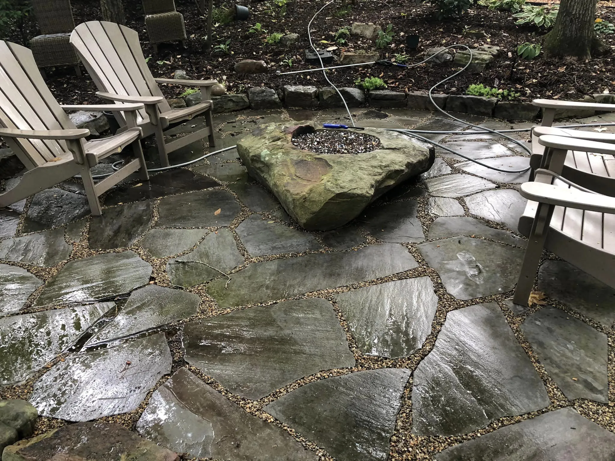 picture of home before power washing